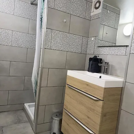 בית נופש Des Pres Revin (Ardennes)